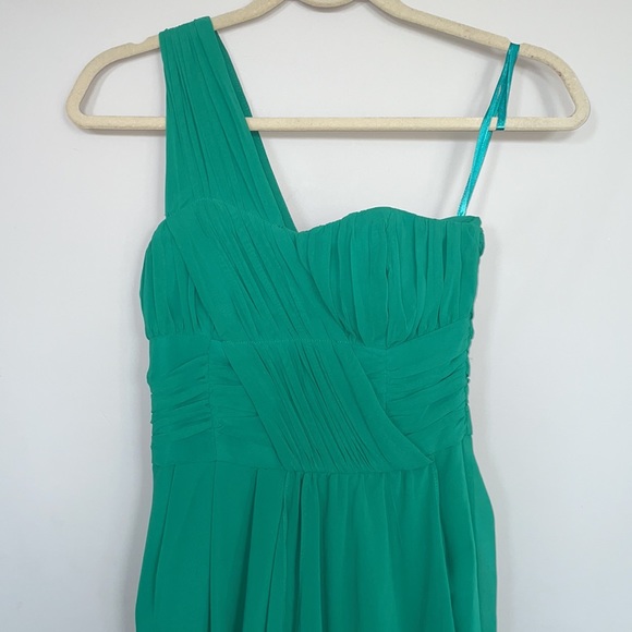 H&M One Shoulder Flowy Green Dress - Picture 3 of 6